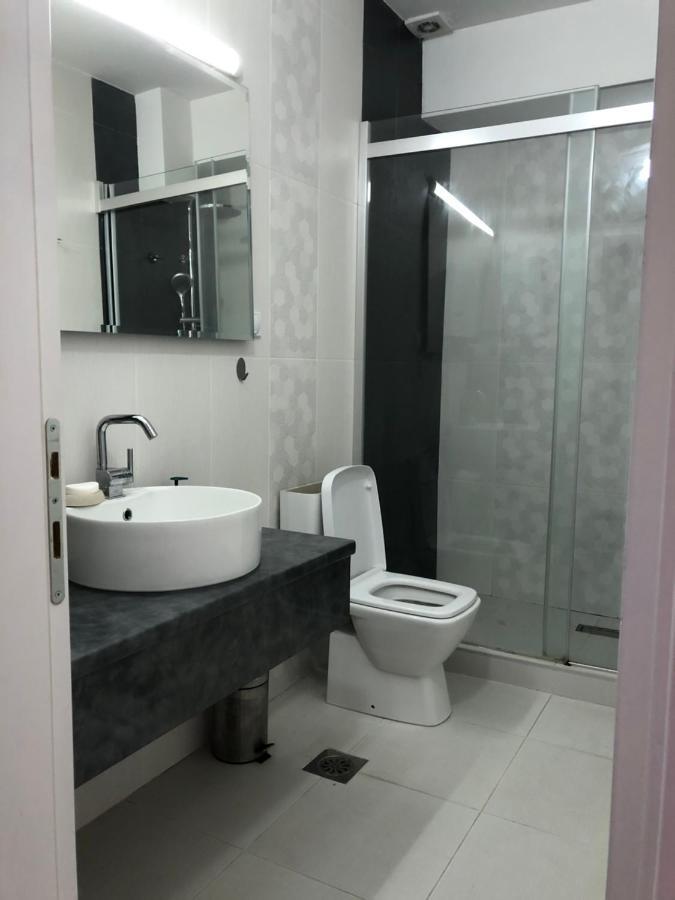 Cozy Apartment In The City Center Skopje Exteriör bild